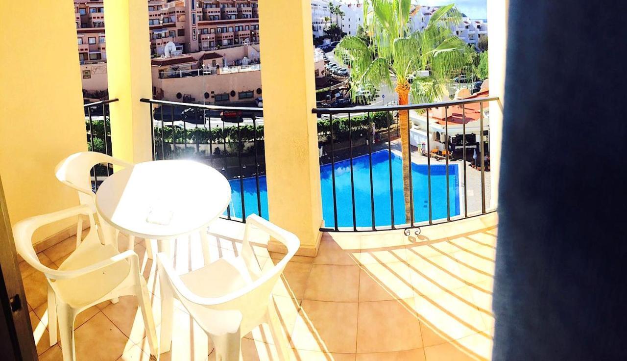 Studio Castle Harbour Vistas Piscina Los Cristianos (Tenerife) Exterior foto